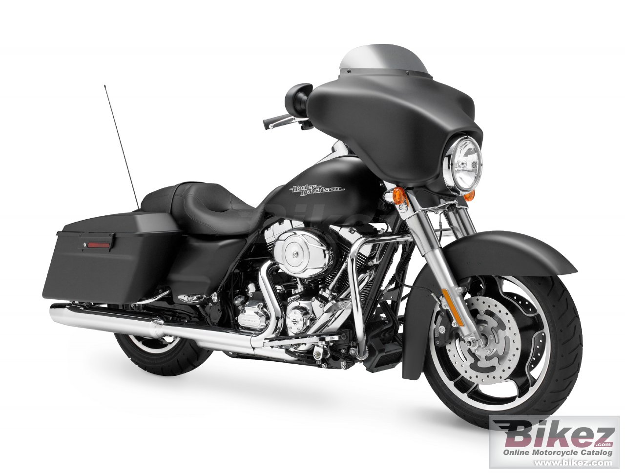 Big Harley-Davidson flhx street glide picture and wallpaper from Bikez.com